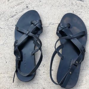 VALIA GABRIEL SANDALS LEATHER